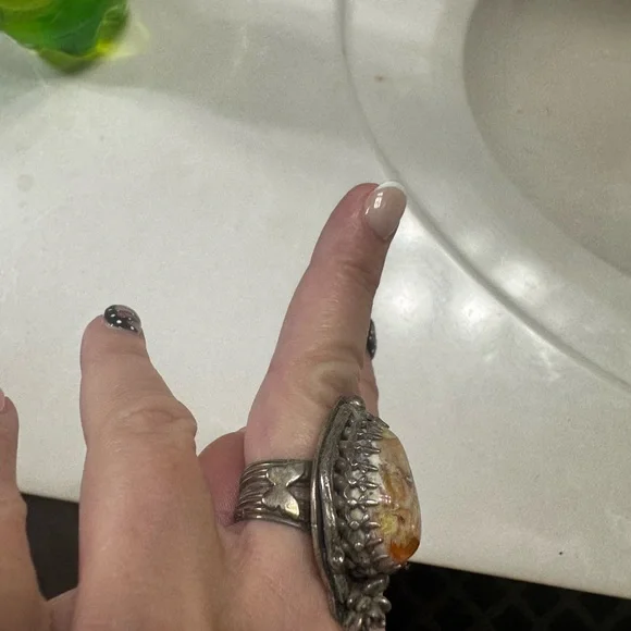 Unique Teardrop Sterling Silver Ring with Amazing Opal Stone - Picture 6 of 9